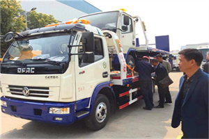 宜都汽车道路救援拖车价格